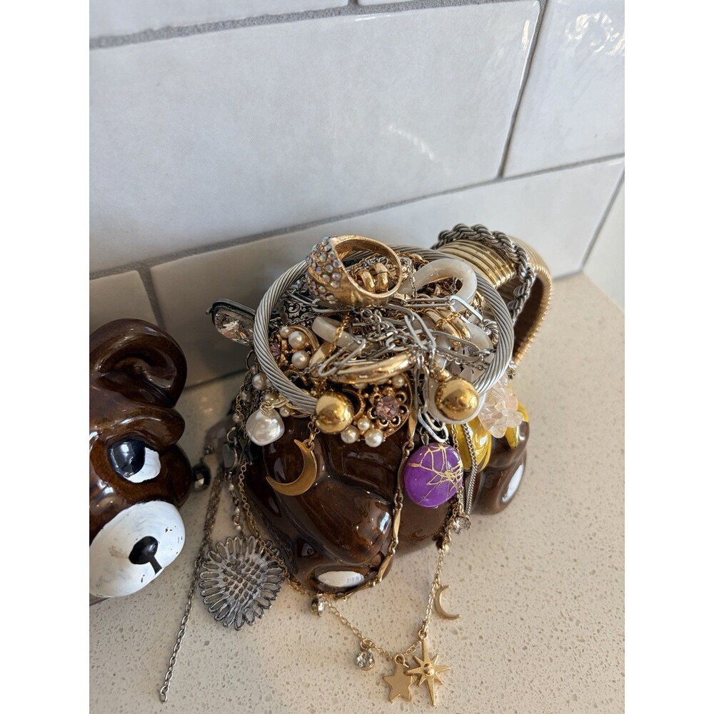 Vintage Mystery Jewelry Jar In VTG Teddy Bear Jar Mixed Metal Gold Silver Pearl - Picture 4 of 7